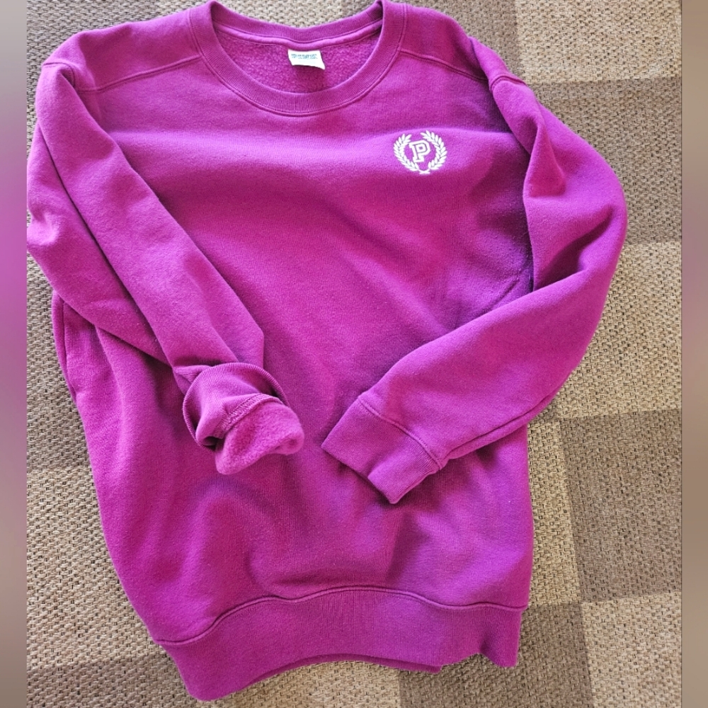 Pink Victoria's secret campus crewneck 💕 size S